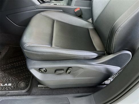 Used 2019 Volkswagen Atlas SE image 9