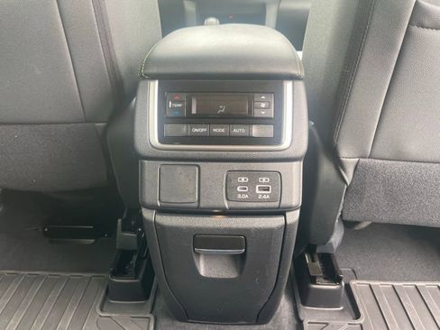 Used 2024 Subaru Ascent Onyx Edition w/ Popular Package Onyx AWD/4WD image 46