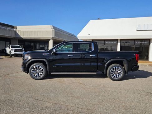 New 2026 GMC Sierra 1500 Denali AWD/4WD image 2