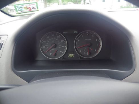 Used 2005 Volvo S40 2.4i FWD image 15