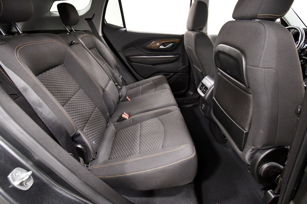 Used 2020 GMC Terrain SLE w/ Driver Convenience Package AWD/4WD image 17