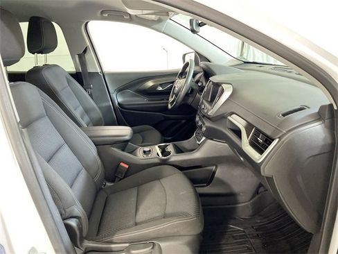 Used 2023 GMC Terrain SLE w/ Driver Convenience Package image 35