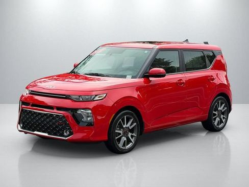 Certified 2022 Kia Soul GT-Line FWD image 3