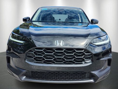 New 2026 Honda HR-V LX image 2