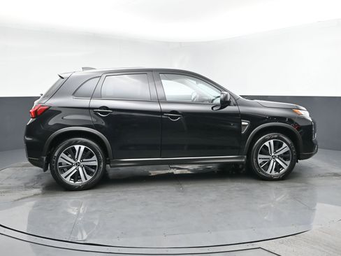 New 2026 Mitsubishi Outlander Sport LE image 3