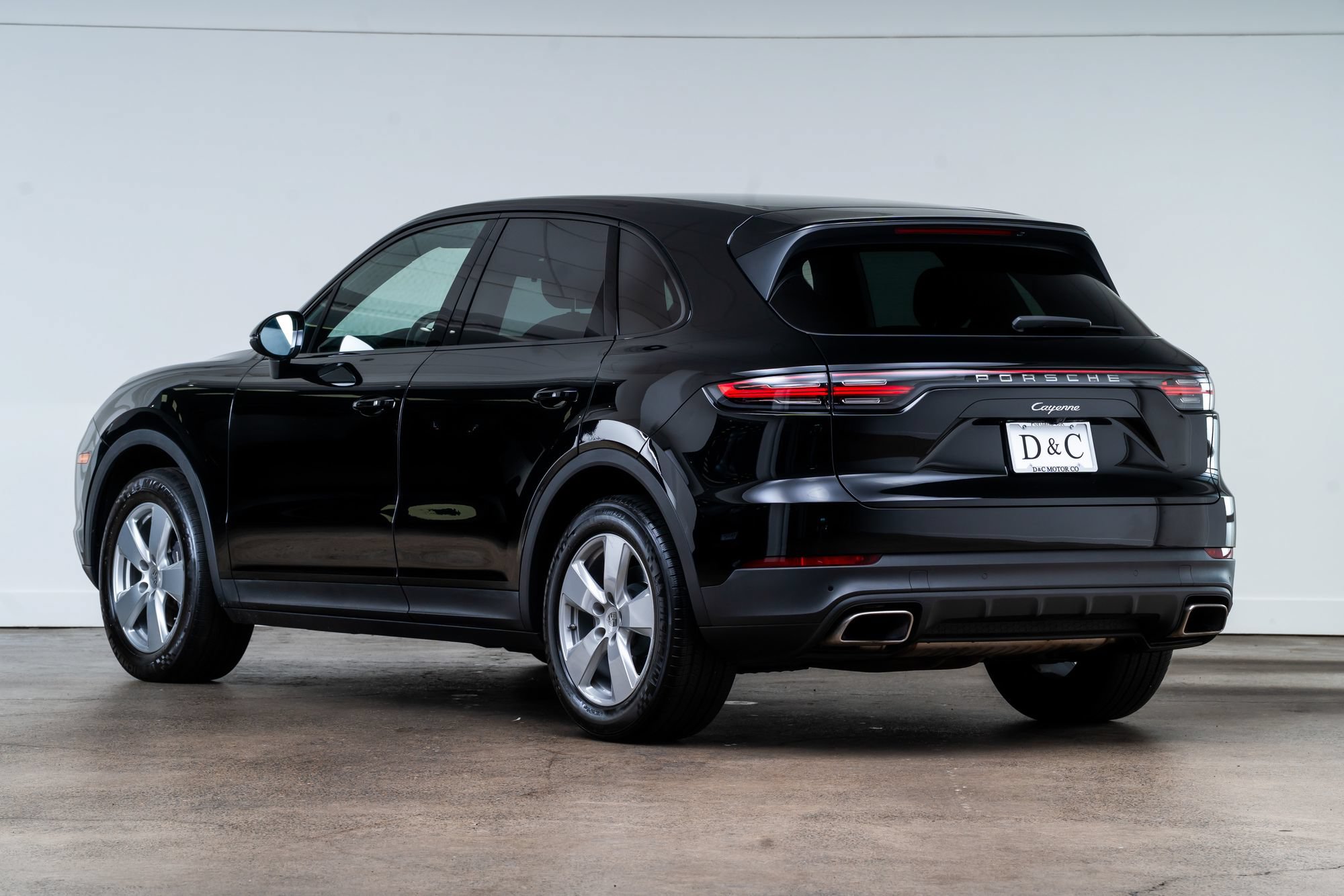 Used 2019 Porsche Cayenne AWD/4WD image 5