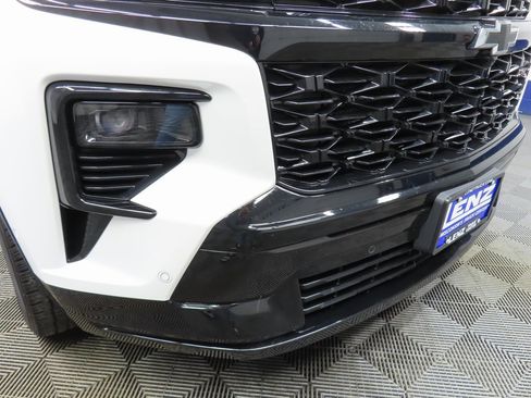 Used 2024 Chevrolet Traverse RS w/ LPO, Floor Liner Package image 53