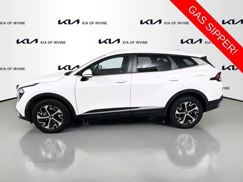 Certified 2023 Kia Sportage EX image 4