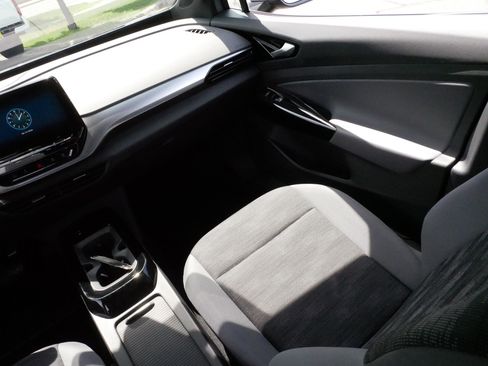 Used 2022 Volkswagen ID.4 Pro AWD/4WD image 11