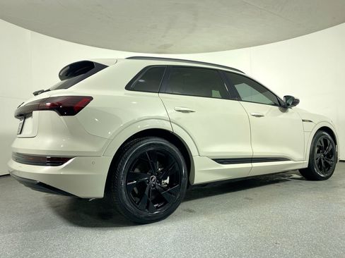 Certified 2021 Audi e-tron Premium w/ Convenience Plus Package image 36