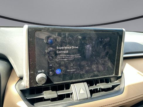 Used 2024 Toyota RAV4 LE AWD/4WD image 23