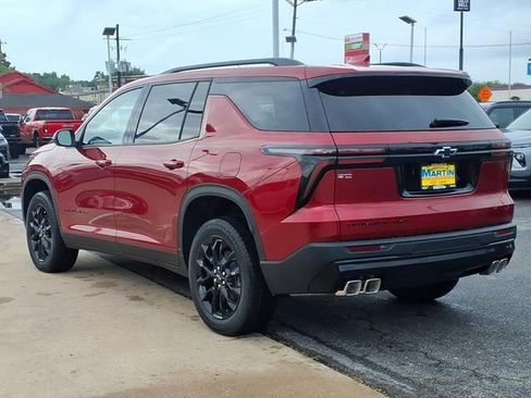 New 2026 Chevrolet Traverse LT w/ Midnight/Sport Edition AWD/4WD image 7