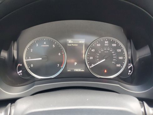 Used 2025 Lexus IS 300 w/ Comfort Package RWD image 27