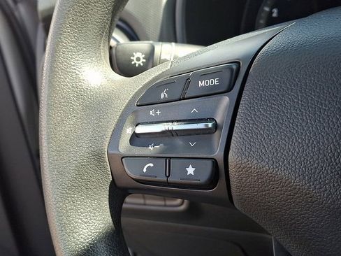 Used 2023 Hyundai Kona SEL w/ Cargo Package image 6