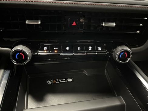 New 2026 Chevrolet Suburban RST w/ RST Capability Package image 21