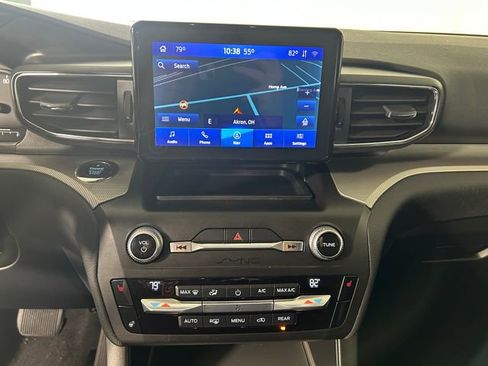 Used 2020 Ford Explorer XLT w/ Equipment Group 202A image 24