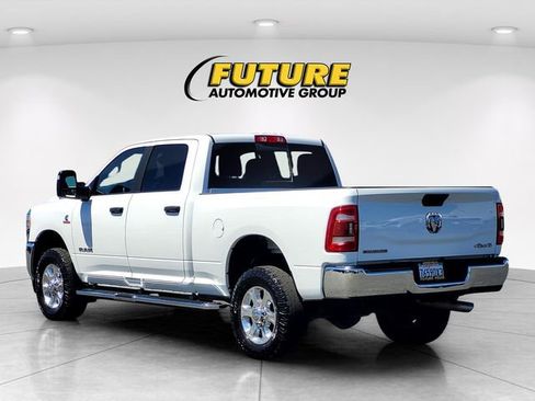 Used 2024 RAM 2500 Big Horn w/ Level 2 Equipment Group AWD/4WD image 6