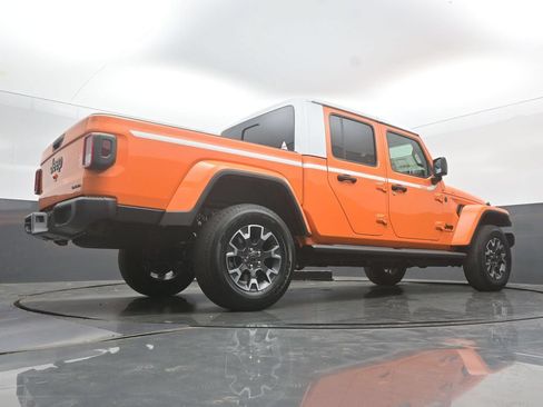 New 2026 Jeep Gladiator Sport AWD/4WD image 49