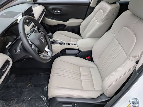 Used 2026 Honda HR-V EX-L image 15