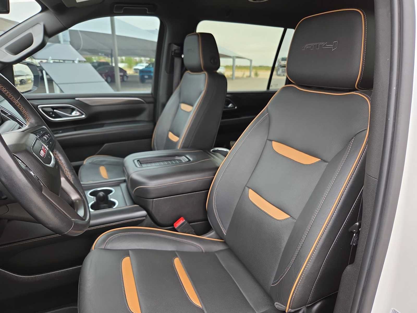 Used 2021 GMC Yukon XL AT4 AWD/4WD image 15