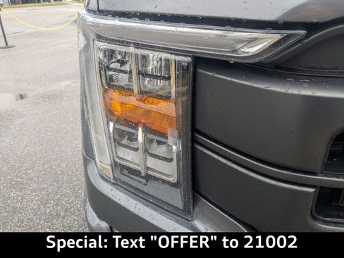 Used 2021 Ford F150 Lariat image 12