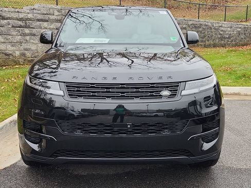 New 2025 Land Rover Range Rover Sport SE image 8