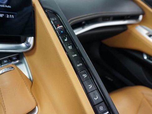Used 2021 Chevrolet Corvette Stingray Preferred Conv w/ Battery Protection Package RWD image 19