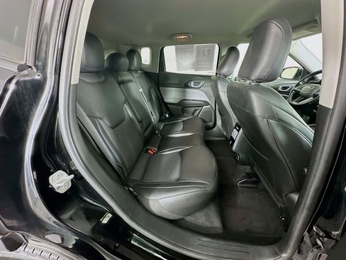 Certified 2022 Jeep Compass Latitude w/ Convenience Group image 37