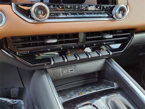 New 2026 GMC Canyon AT4 w/ Technology Plus Package image 17