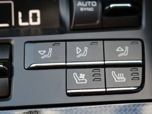 Used 2018 Porsche 718 Cayman S image 28