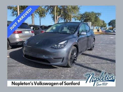 Used 2023 Tesla Model Y Performance image 1