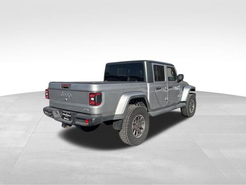 Used 2020 Jeep Gladiator Overland image 5