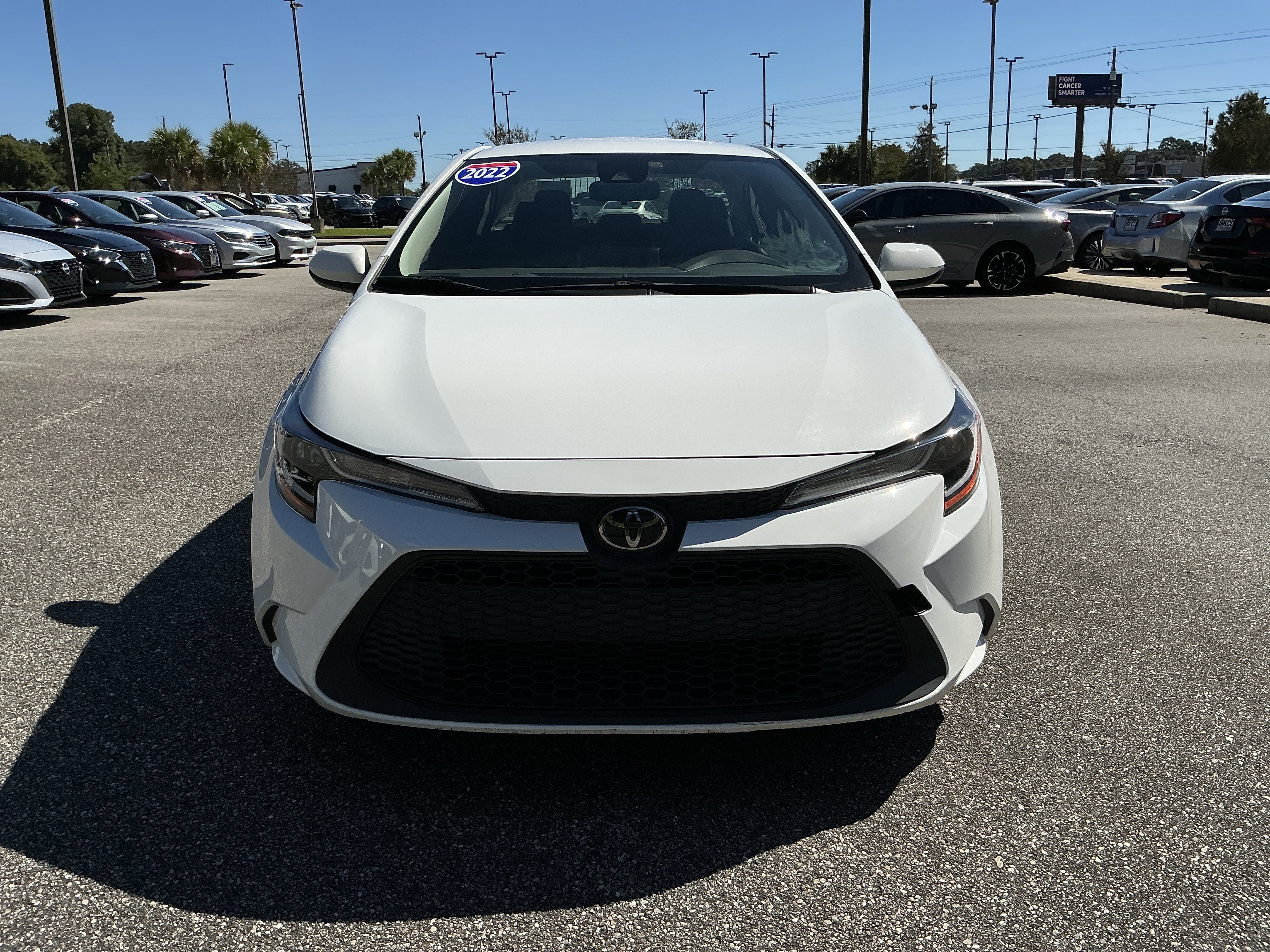 Used 2022 Toyota Corolla LE FWD image 15