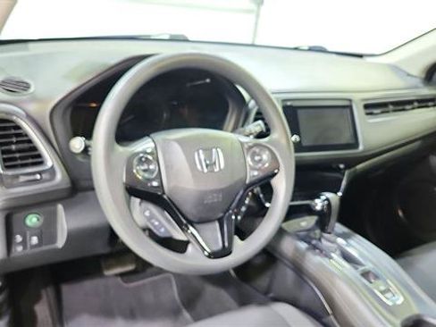 Used 2022 Honda HR-V EX image 18