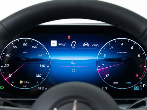 New 2026 Mercedes-Benz GLC 300 4MATIC image 18