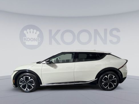 Used 2023 Kia EV6 Wind AWD/4WD image 2