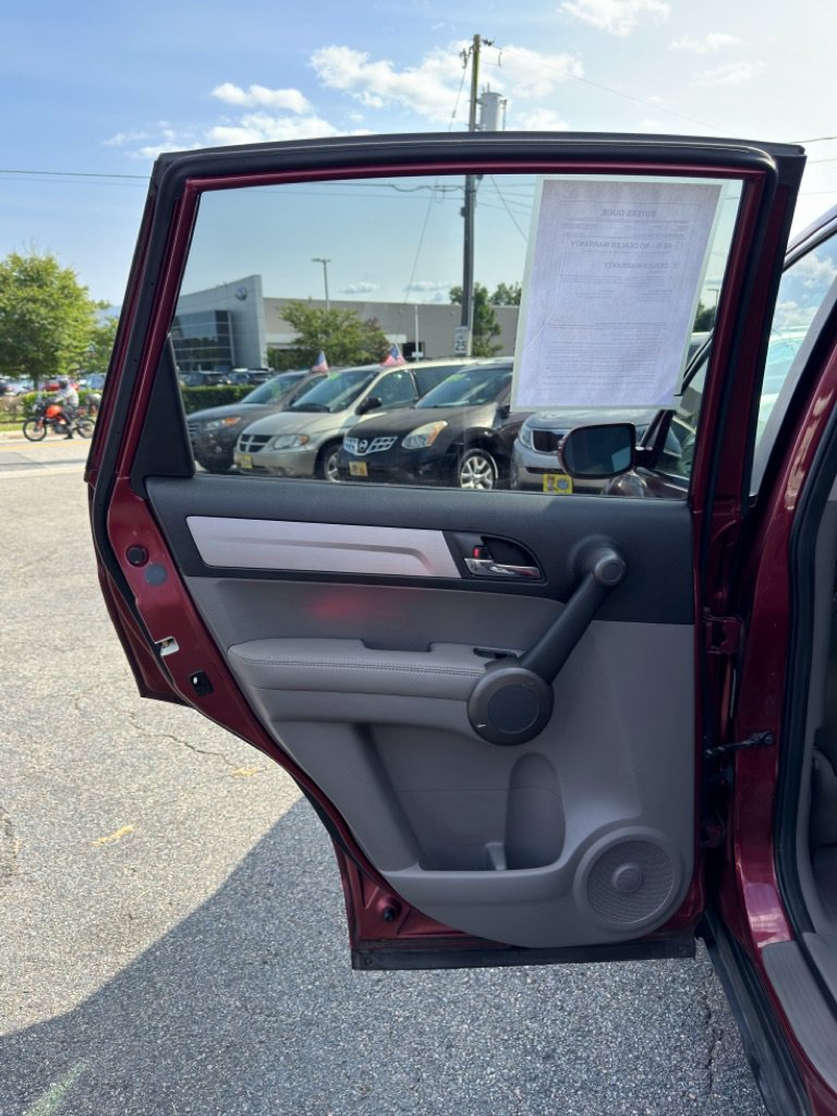 Used 2011 Honda CR-V EX-L image 4