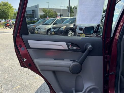 Used 2011 Honda CR-V EX-L image 4