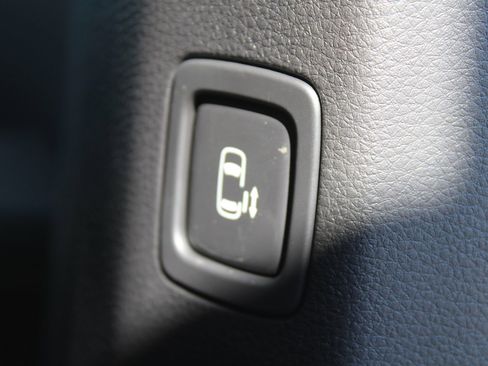 New 2026 Kia Carnival SX Prestige image 8