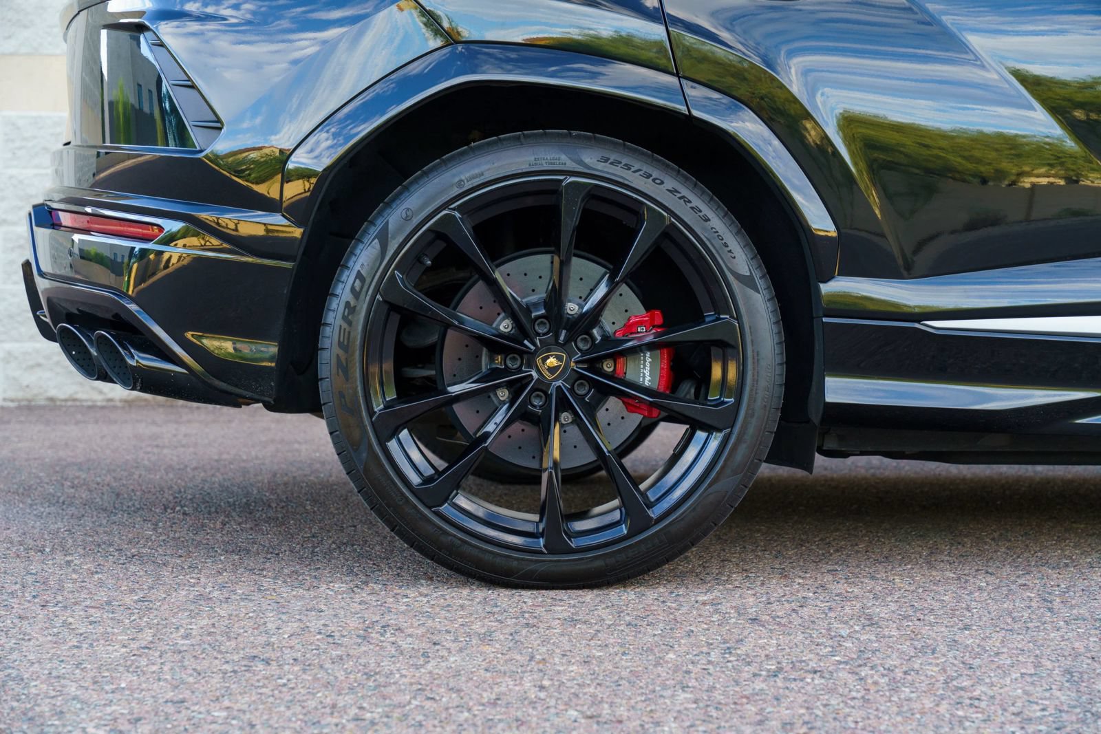 Used 2021 Lamborghini Urus AWD/4WD image 53