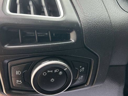 Used 2018 Ford Focus ST w/ Equipment Group 401A image 22