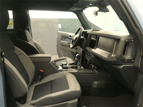 New 2025 Ford Bronco 2-Door image 14