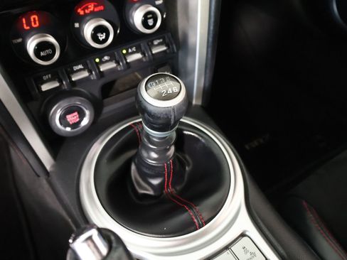 Used 2020 Subaru BRZ Limited RWD image 8