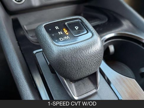 Certified 2022 Nissan Rogue SV image 16