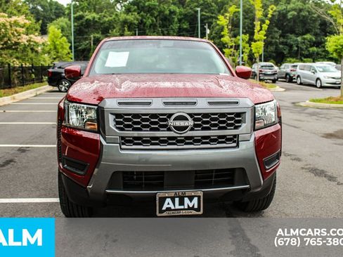 Used 2025 Nissan Frontier SV RWD image 10