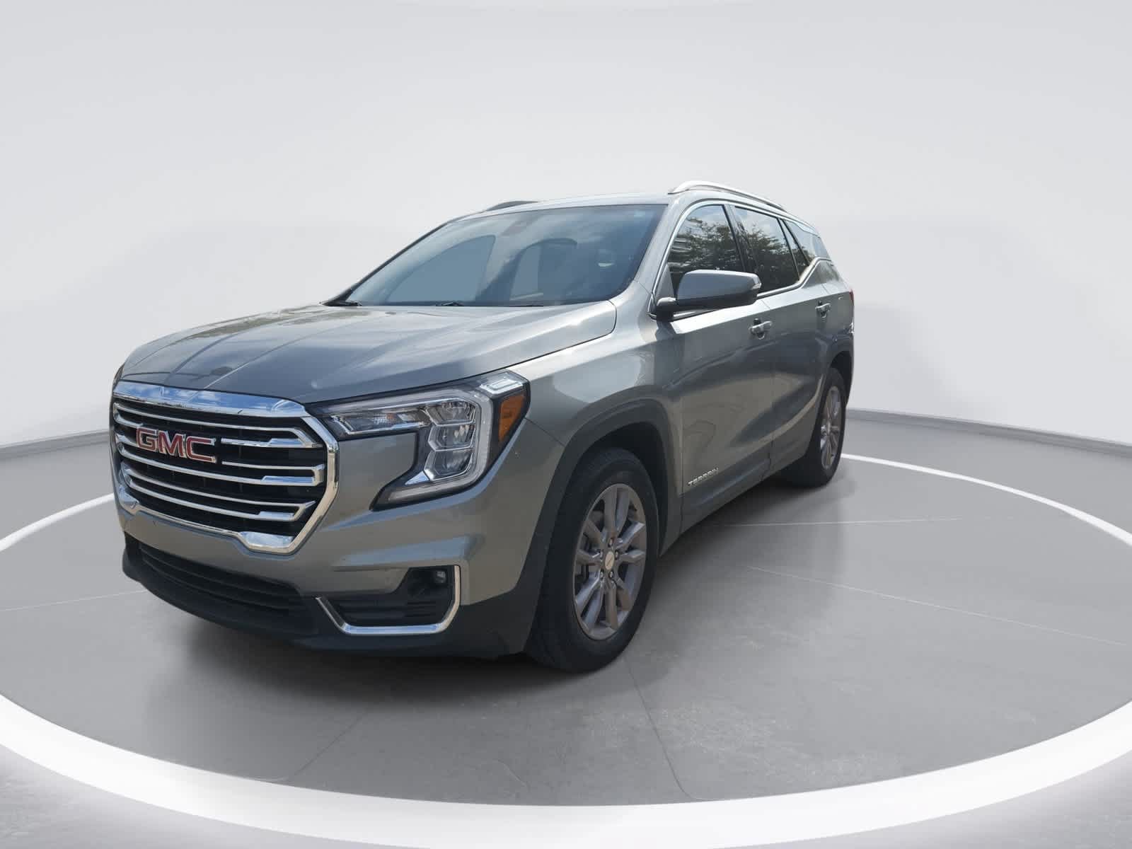 Used 2023 GMC Terrain SLT FWD image 4