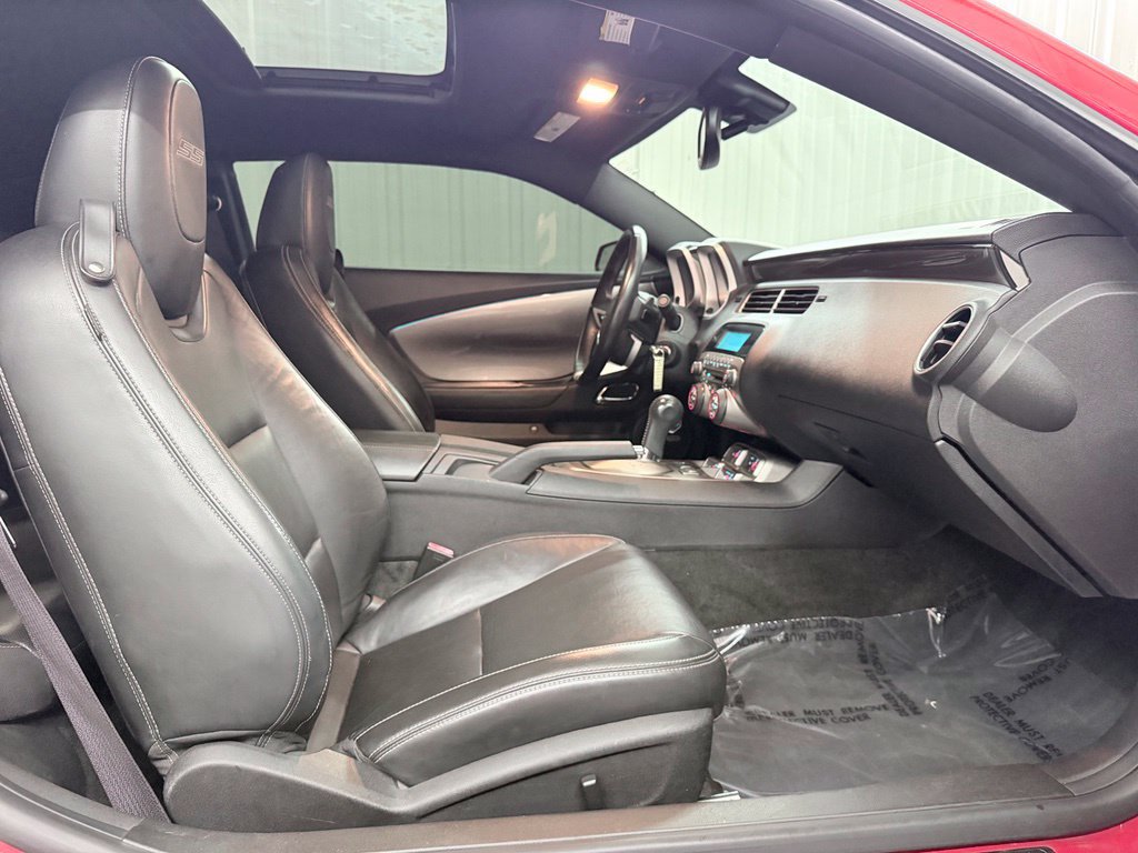 Used 2010 Chevrolet Camaro SS w/ RS Package RWD image 24