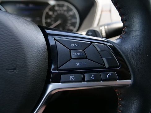 Used 2020 Nissan Altima 2.5 SR FWD image 13