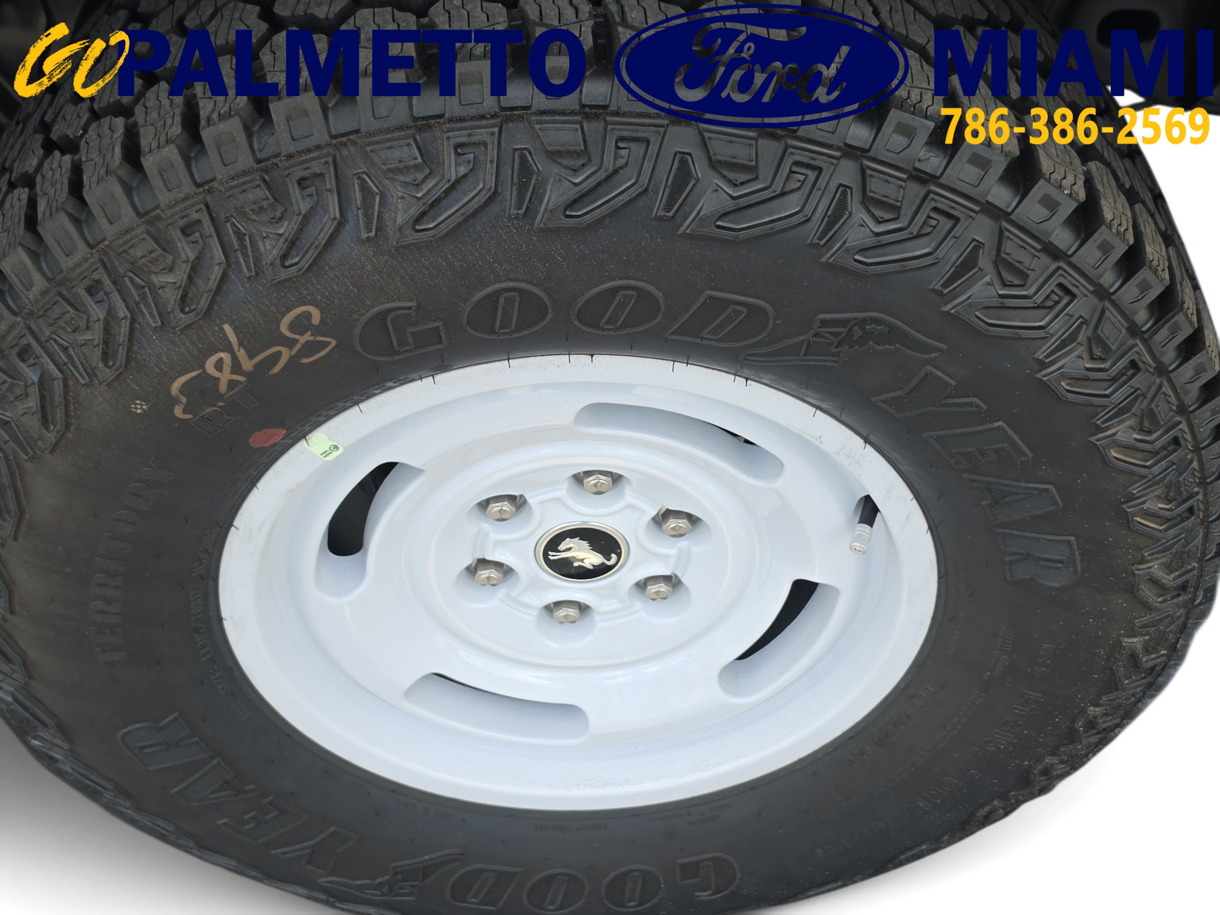 New 2026 Ford Bronco Heritage Edition AWD/4WD image 8