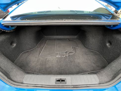 Used 2025 Nissan Sentra SV image 31